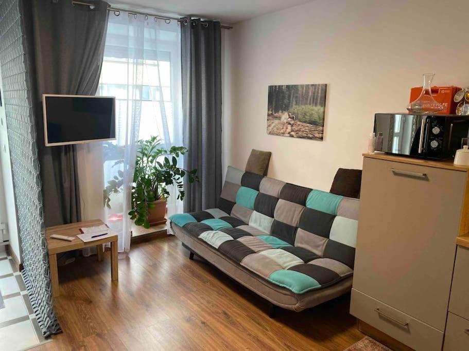 Dana'S Apartment Beim Augarten Виена Екстериор снимка
