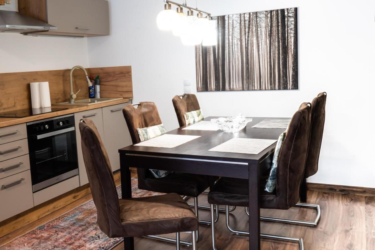 Dana'S Apartment Beim Augarten Виена Екстериор снимка