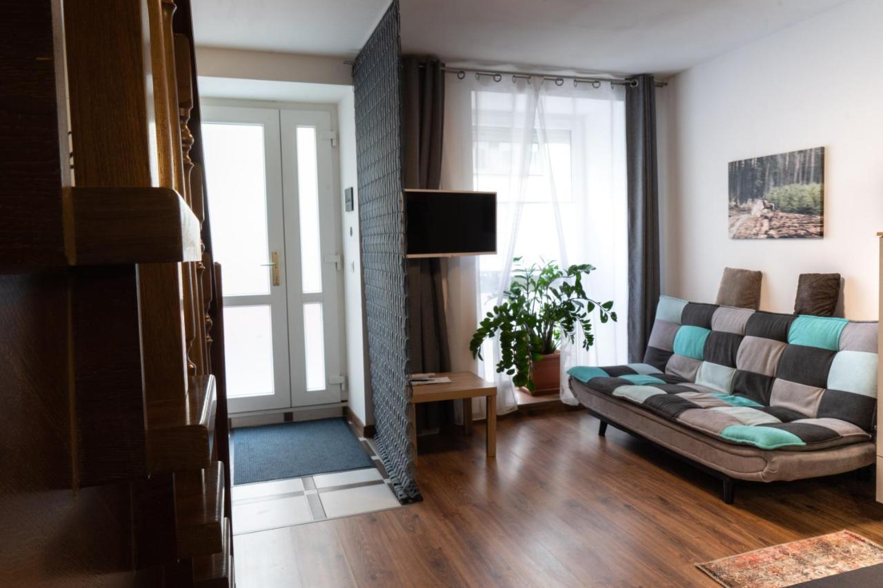 Dana'S Apartment Beim Augarten Виена Екстериор снимка