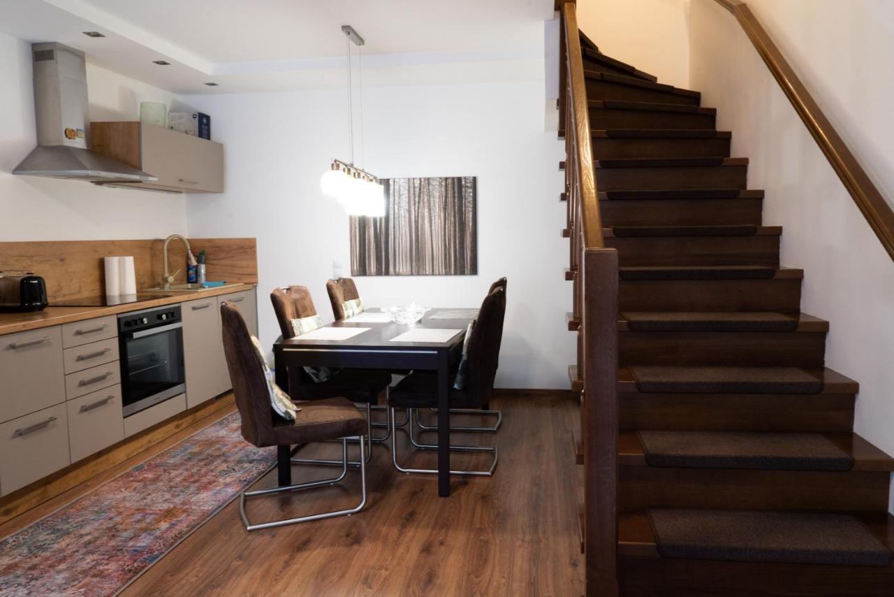 Dana'S Apartment Beim Augarten Виена Екстериор снимка